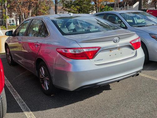 2016 Toyota Camry XLE