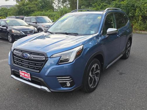 Horizon Blue Pearl 2024 Subaru Forester Touring
