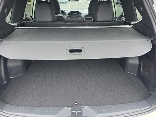 Crystal White Pearl 2026 Subaru Forester Sport