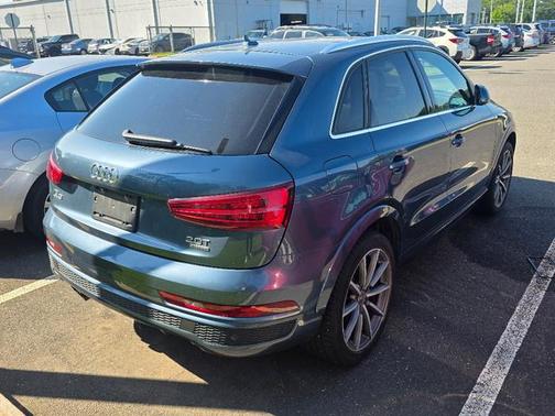 2018 Audi Q3 2.0T Sport Premium