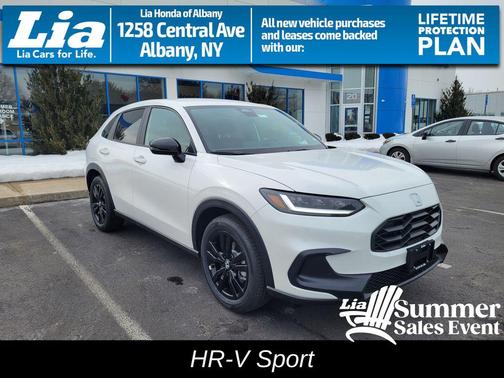 Platinum White Pearl 2026 Honda HR-V AWD Sport