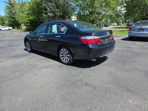 Crystal Black Pearl 2015 Honda Accord EX-L
