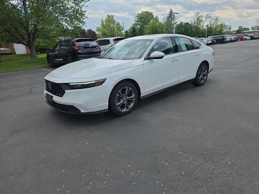 Platinum White Pearl 2023 Honda Accord EX
