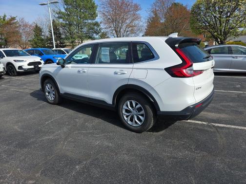 Platinum White Pearl 2024 Honda CR-V LX AWD