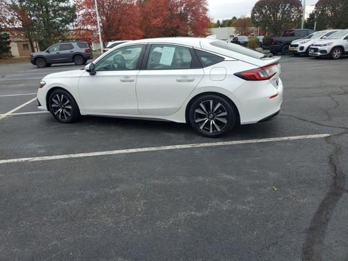 2023 Honda Civic EX-L