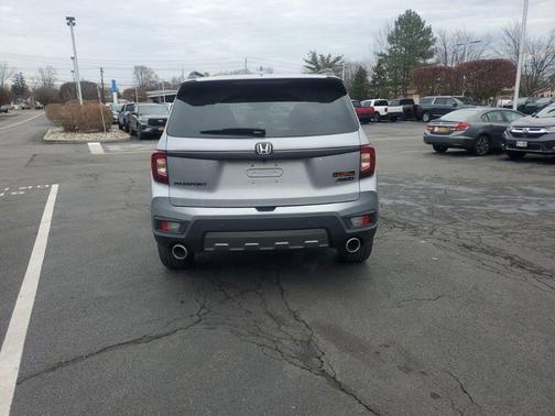 2022 Honda Passport AWD TrailSport