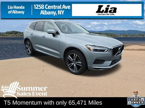Electric Silver Metallic 2018 Volvo XC60 T5 Momentum