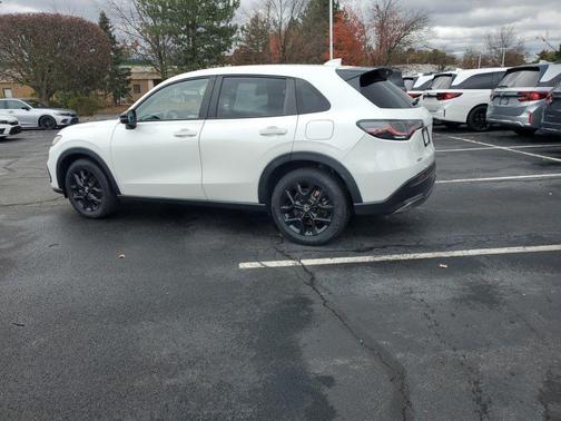 2023 Honda HR-V AWD Sport