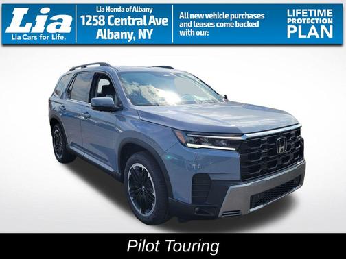 Sonic Gray Pearl 2026 Honda Pilot Touring 8-Passenger