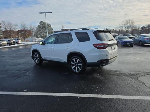 2023 Honda Pilot AWD Elite