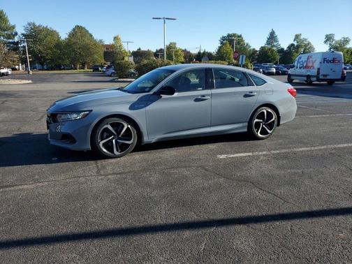2022 Honda Accord Hybrid Base