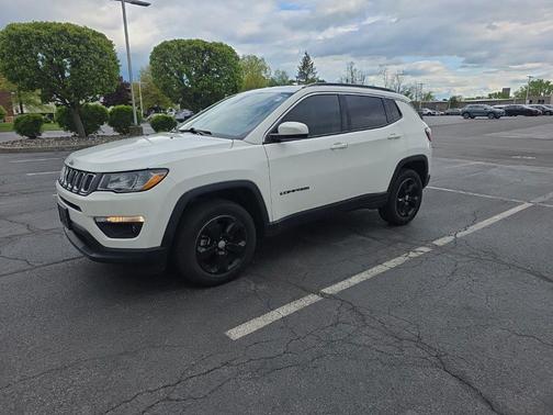 White Clearcoat 2020 Jeep Compass Latitude