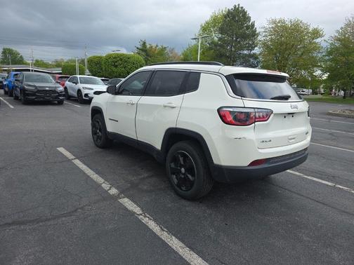 White Clearcoat 2020 Jeep Compass Latitude