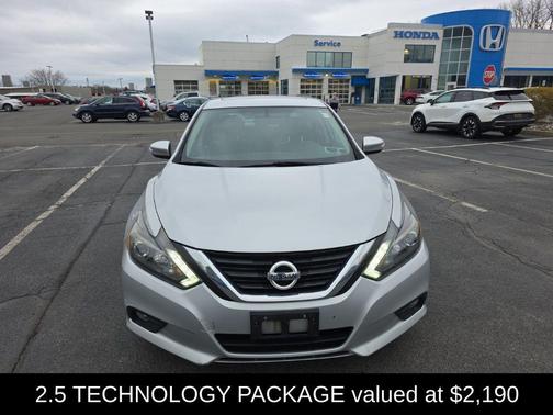 Brilliant Silver 2017 Nissan Altima 2.5 SL