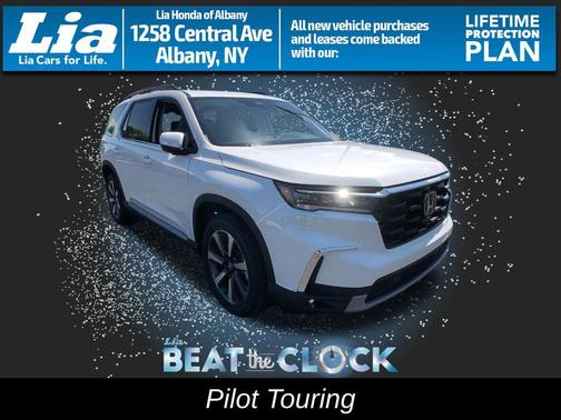 2025 Honda Pilot Touring 8-Passenger