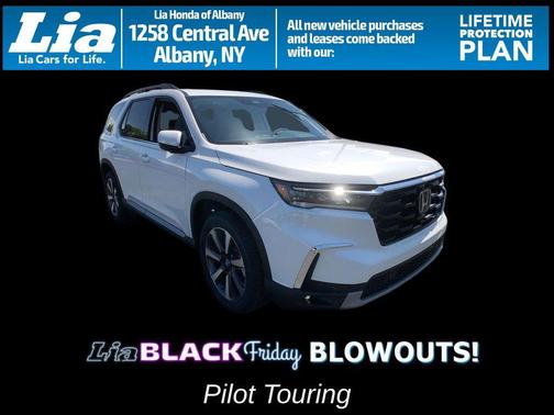 2025 Honda Pilot Touring 8-Passenger