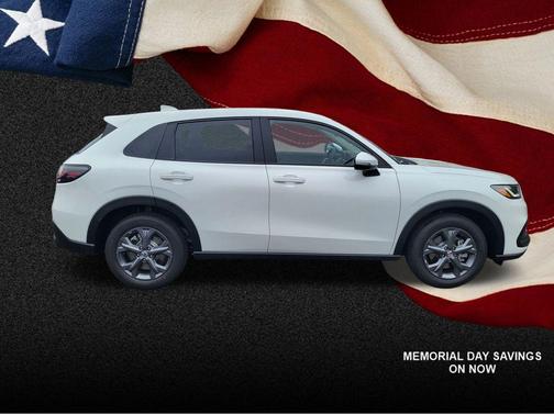 Platinum White Pearl 2027 Honda HR-V LX