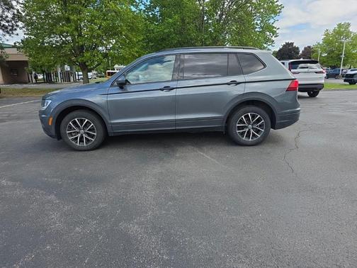 Platinum Gray Metallic 2021 Volkswagen Tiguan 2.0T S