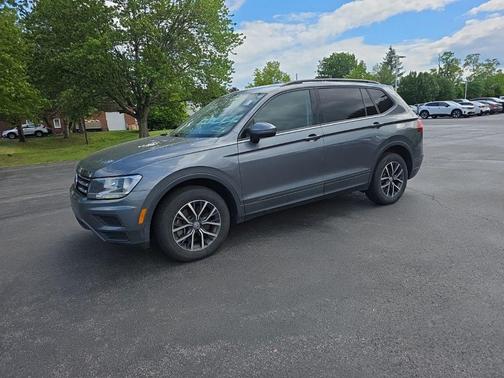 Platinum Gray Metallic 2021 Volkswagen Tiguan 2.0T S