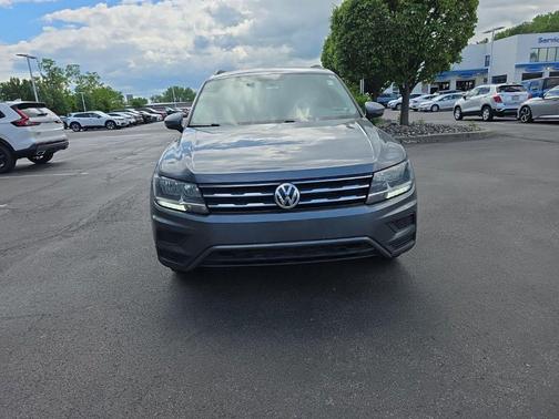 Platinum Gray Metallic 2021 Volkswagen Tiguan 2.0T S
