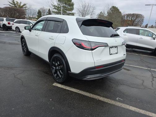 2023 Honda HR-V AWD Sport