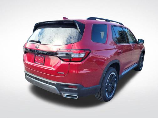 2026 Honda Pilot Touring 8-Passenger