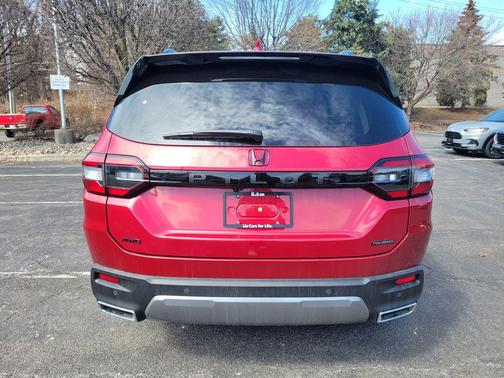 2026 Honda Pilot Touring 8-Passenger