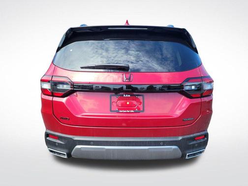 2026 Honda Pilot Touring 8-Passenger