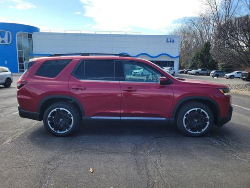 2026 Honda Pilot Touring 8-Passenger