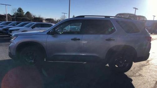 2025 Honda Pilot TrailSport