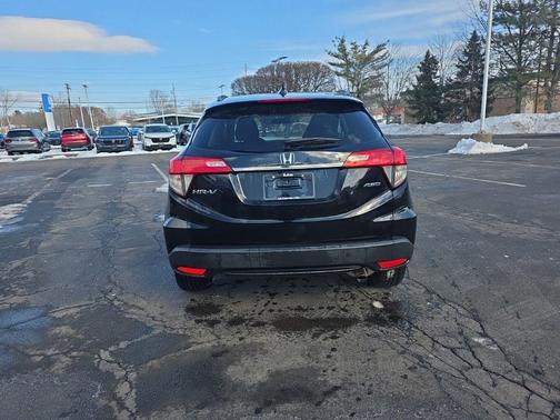 2022 Honda HR-V EX