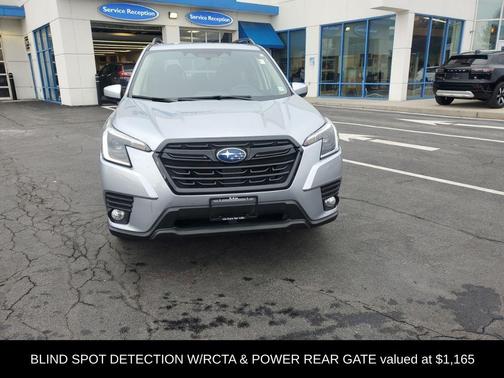 2023 Subaru Forester Premium