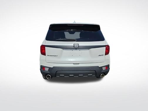 Platinum White Pearl 2023 Honda Passport AWD EX-L
