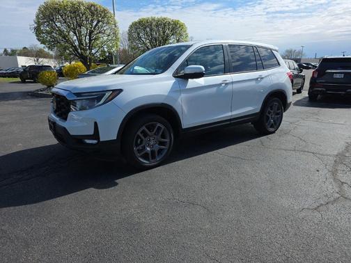 Platinum White Pearl 2023 Honda Passport AWD EX-L