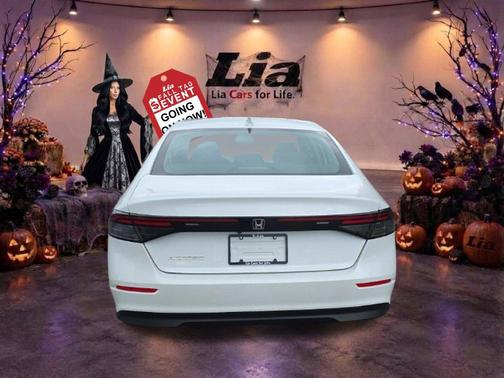 Platinum White Pearl 2024 Honda Accord EX