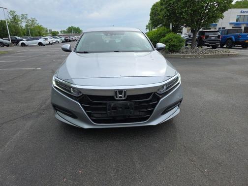 Lunar Silver Metallic 2018 Honda Accord LX