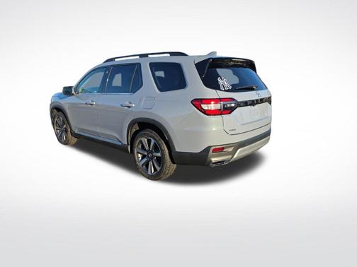 2023 Honda Pilot AWD Elite