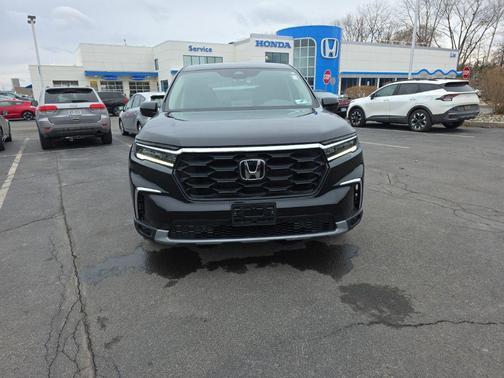 2023 Honda Pilot AWD EX-L 7 Passenger