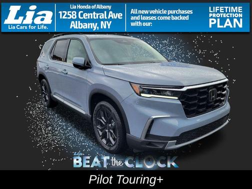 2025 Honda Pilot Touring 8-Passenger