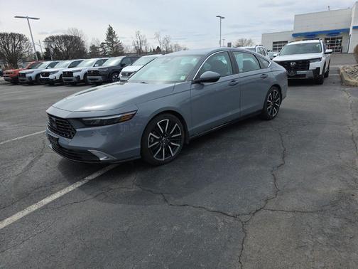 2023 Honda Accord Hybrid Touring