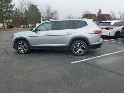 2022 Volkswagen Atlas 2.0T SEL