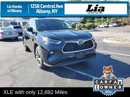 2023 Toyota Highlander XLE