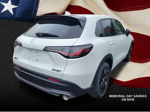Platinum White Pearl 2027 Honda HR-V Sport