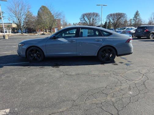 2023 Honda Accord Hybrid Sport-L