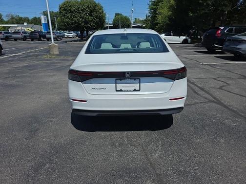 Platinum White Pearl 2023 Honda Accord LX 1.5T