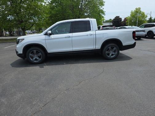 Platinum White Pearl 2023 Honda Ridgeline RTL-E