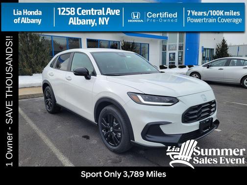 Platinum White Pearl 2026 Honda HR-V AWD Sport