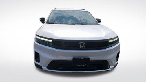 Snowfall Pearl 2026 Honda Prologue Touring