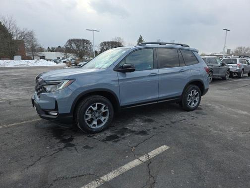 2023 Honda Passport AWD TrailSport