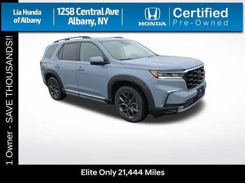 Sonic Gray Pearl 2023 Honda Pilot AWD Elite